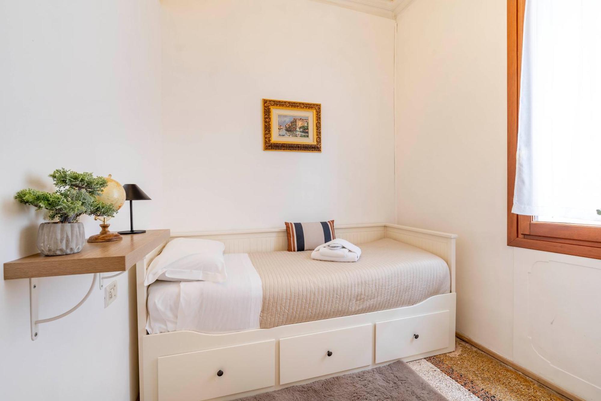 Ca' Pestrin Suite House - San Marco Square Venice Luaran gambar