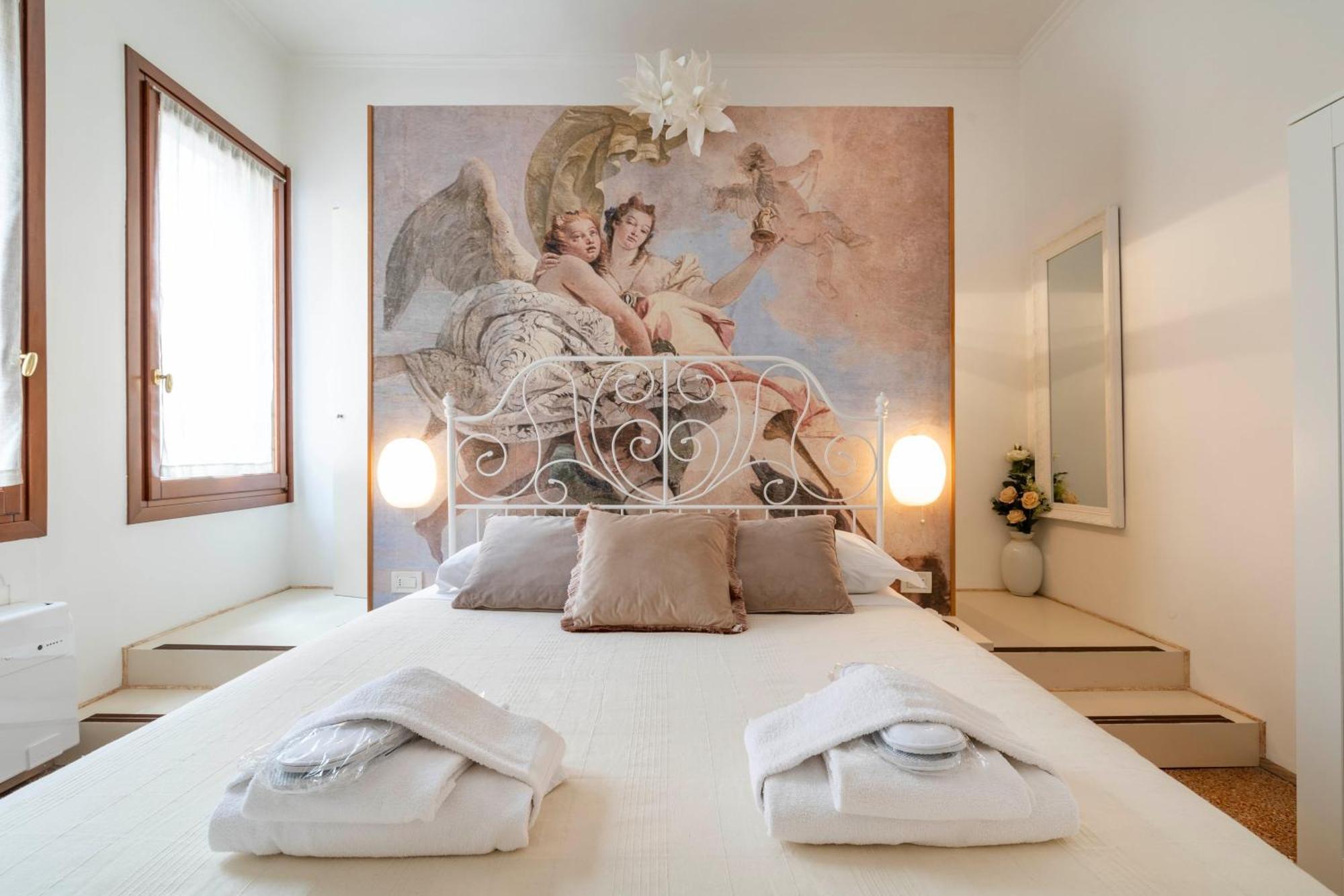 Ca' Pestrin Suite House - San Marco Square Venice Luaran gambar